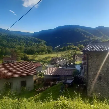 Hisa Vojko * Kobarid